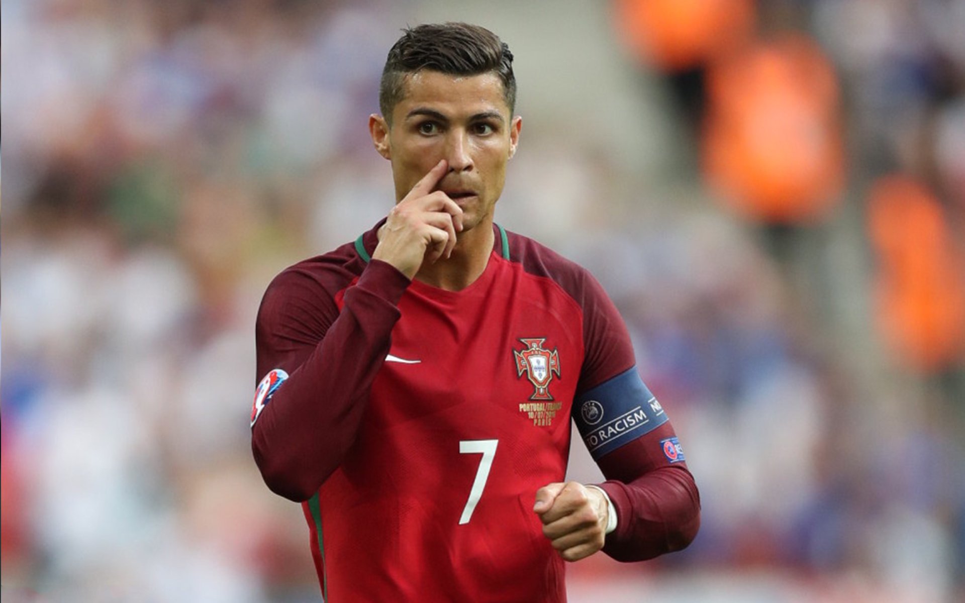 “未来比拼：机器人裁判全面落地，比赛公平性的黄金时代是否已到来？”